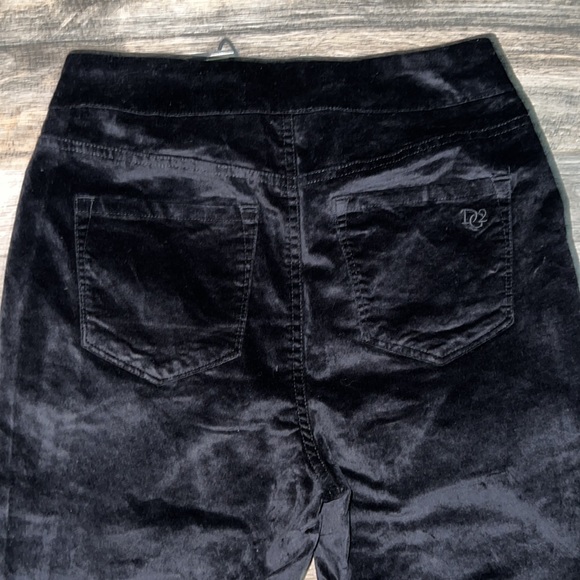 Velvet Pants - Picture 5 of 5